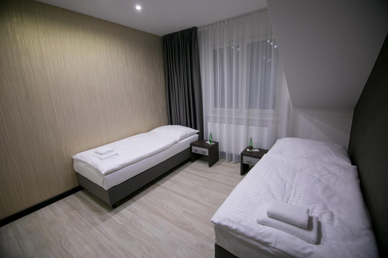 Hotel U Kostela Modrice Exterior photo
